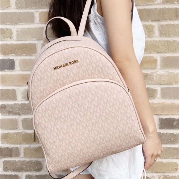 SET👜💕-Michael Kors Backpack & Wallet/Wristlet - Picture 5 of 6